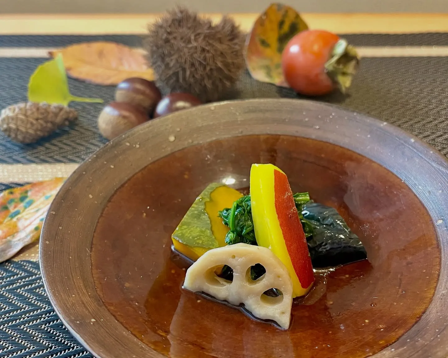 暑さも落ち着き澄んだ空気に日ごとに秋の深まりを感じる頃となり...